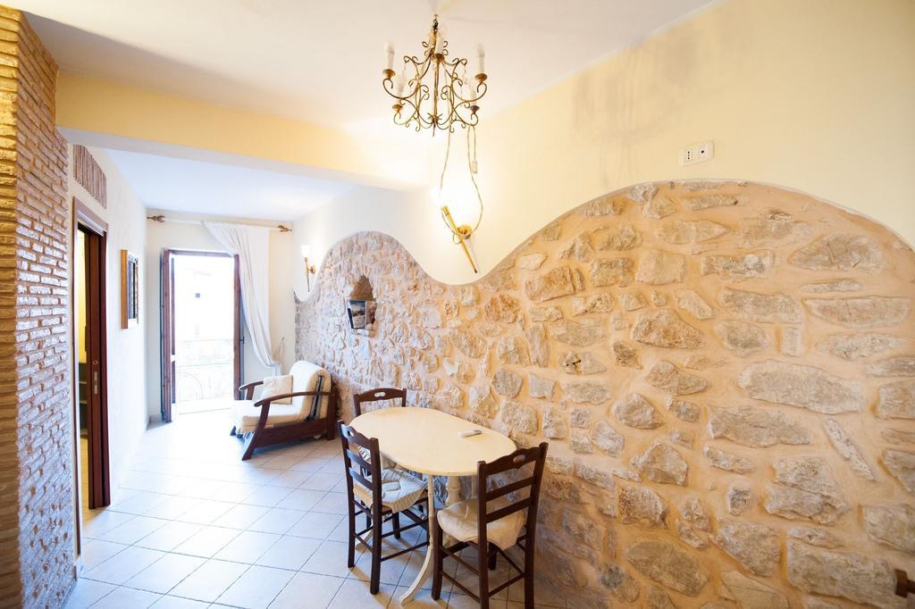 Bed And Breakfast Mblo Fondi Kültér fotó