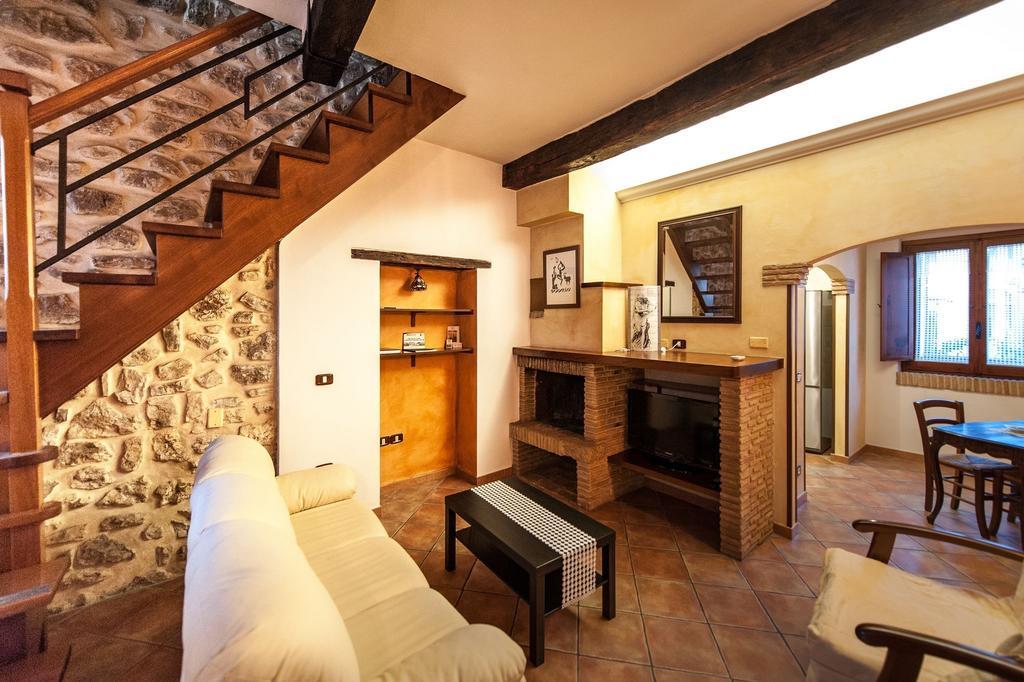 Bed And Breakfast Mblo Fondi Kültér fotó