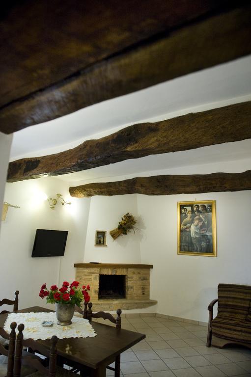 Bed And Breakfast Mblo Fondi Kültér fotó