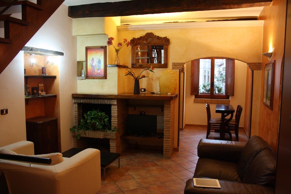Bed And Breakfast Mblo Fondi Kültér fotó